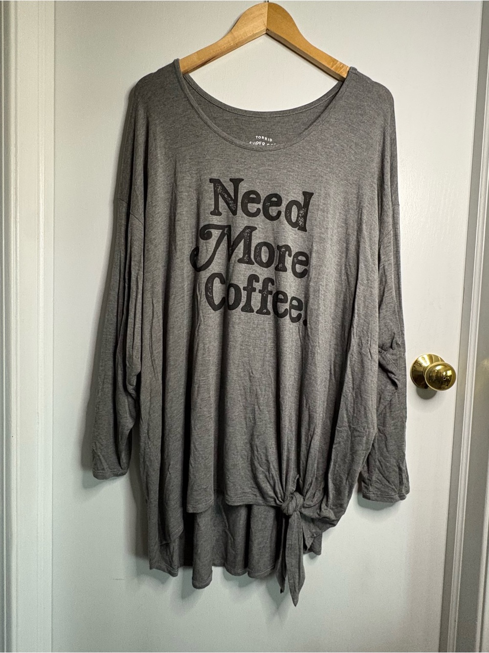 Torrid Sz 4X Knit Tunic T-Shirt Dolman Long Sleeve Graphic "Need More Coffee"